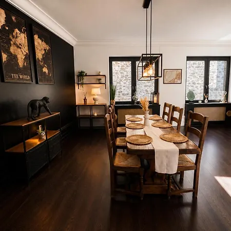Le Patio Secret, Duplex De Gamme Avec Terrasse En Centre *